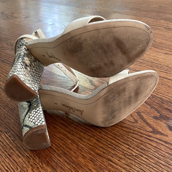 Sam Edelman Yaro Block Heel Sandal - Picture 5 of 5